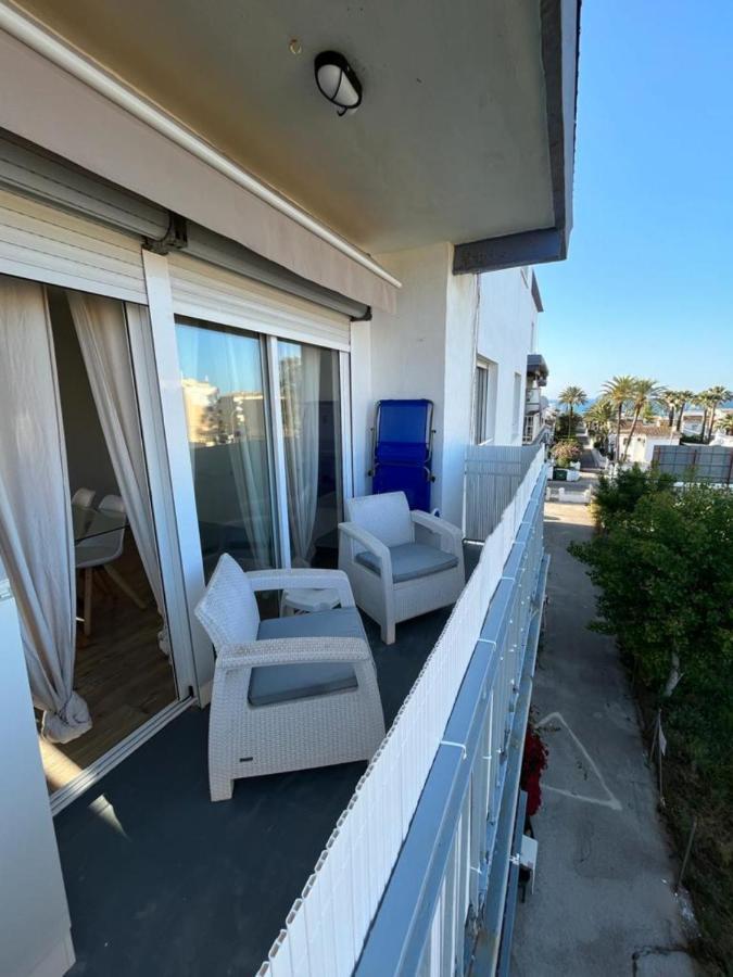 La Playa A 2 Minutos Y 14 Segundos A Pie Apartment Denia Exterior photo